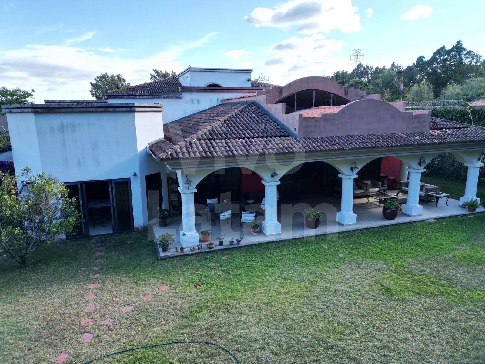 Casa · Residencial La Montaña 2 - Segunda Etapa, Santa Tecla, Santa Tecla, La Libertad Sur, Departamento de La Libertad, El Salvador